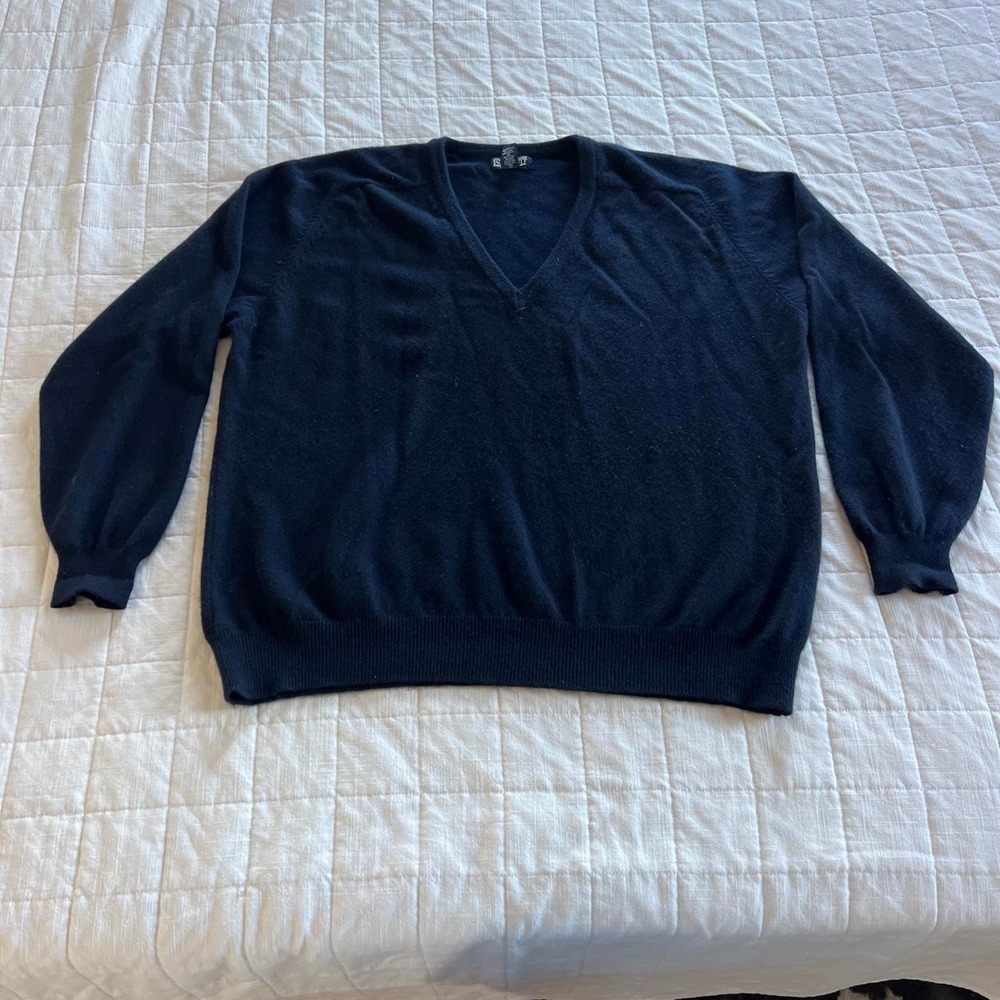Men's Classic Lands' End 100% Cashmere Navy Blue V-Neck Sweater - Size XL